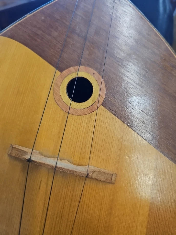 balalaika 3 string Inlaid Hand Made Wood, High Quality