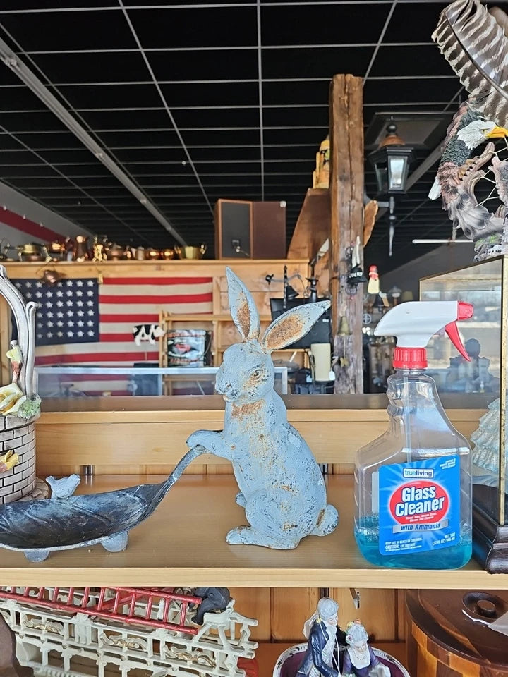 Rabbit Bunny And Leaf Bird Feeder Garden Sculpture Statue Cast Iron