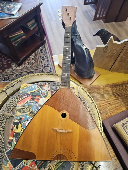 balalaika 3 string Inlaid Hand Made Wood, High Quality